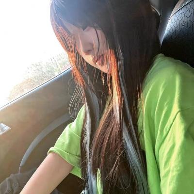 妮可睡不著